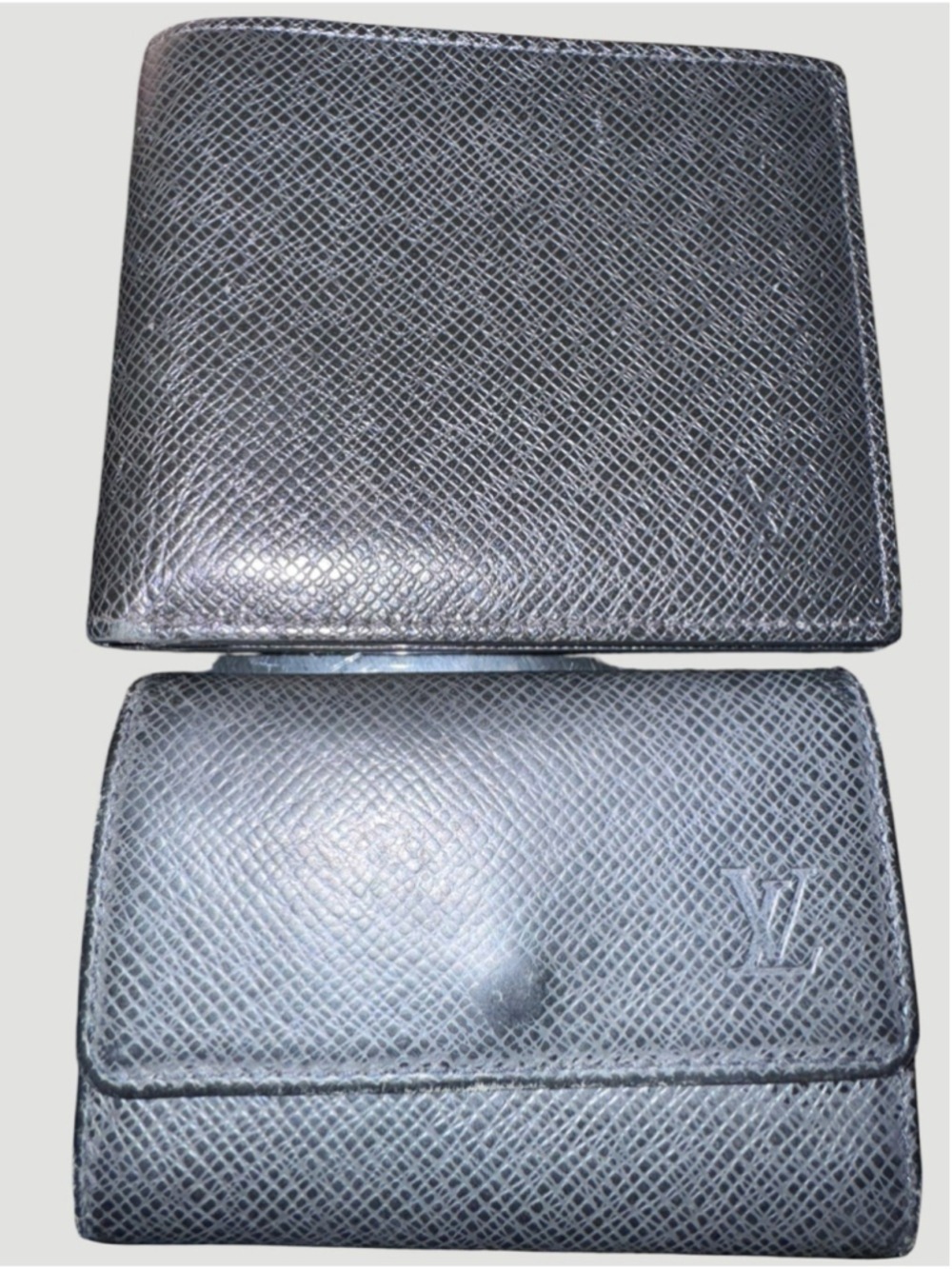 Louis Vuitton Black Taiga Amerigo Leather Wallet and Card Holder Set In Box